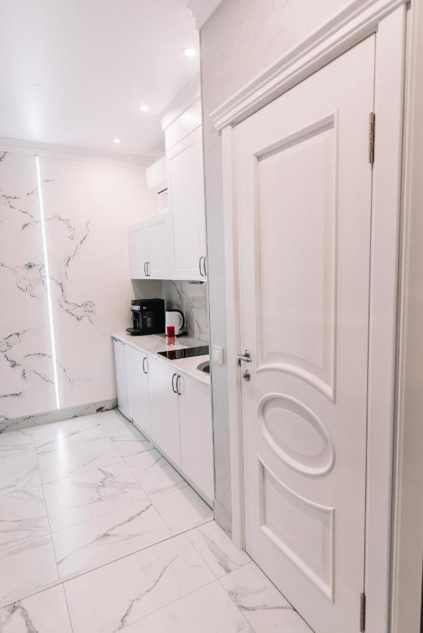 Royal Tower Vip Smart Apartments 3 Київ Екстер'єр фото