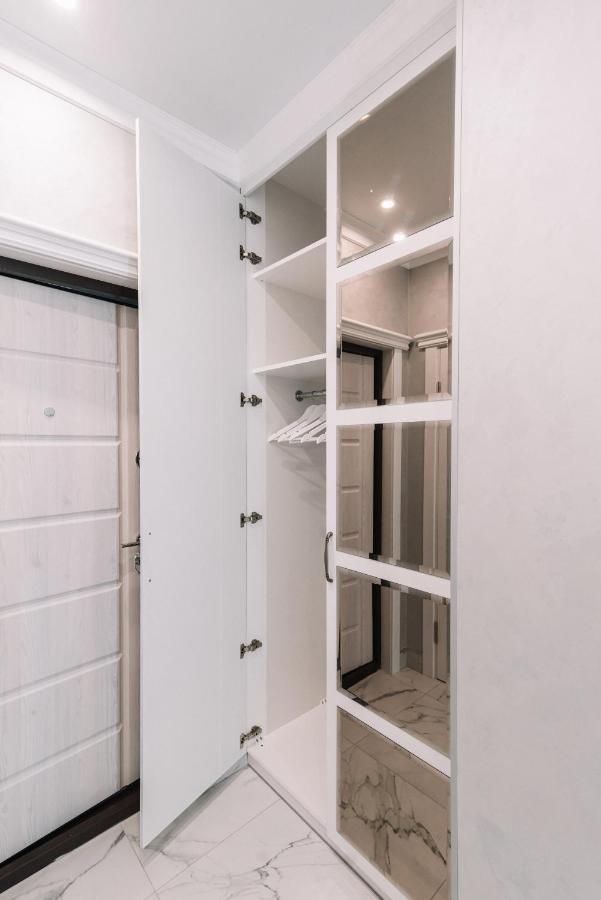 Royal Tower Vip Smart Apartments 3 Київ Екстер'єр фото